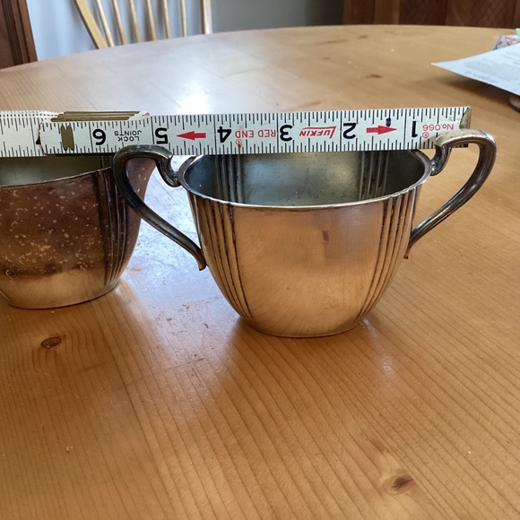 Vintage silver or silver plated? Creamer, sugar bowl, and teapot - WM Roger’s - Picture 9 of 16